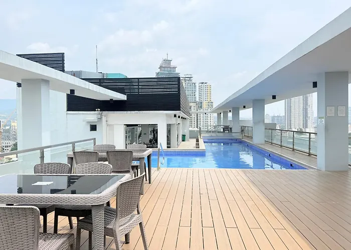 Aparthotel King Hancho Bnb's - West Jones Residences!