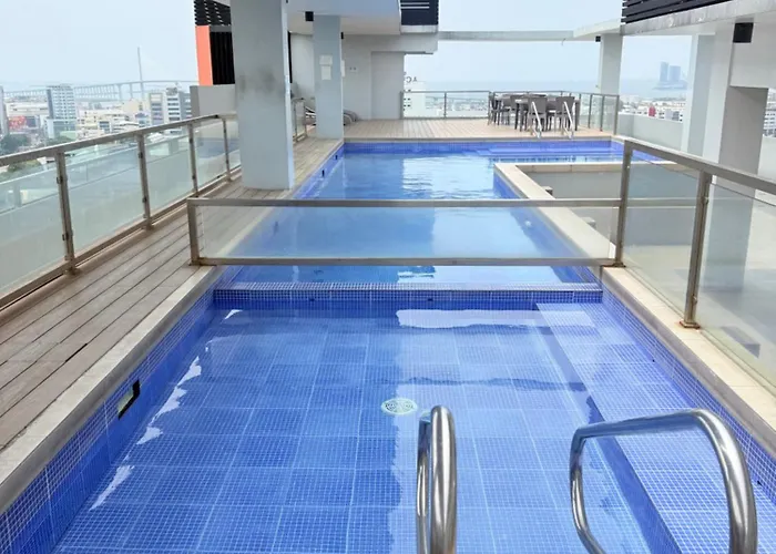 Aparthotel King Hancho Bnb's - West Jones Residences! 3*